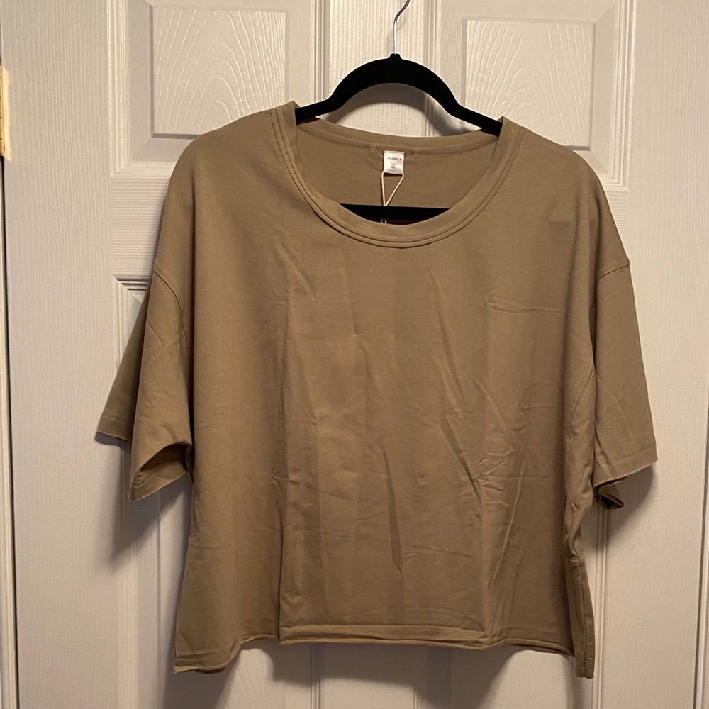 Elgogy Olive Oversized Crop Top…size XL